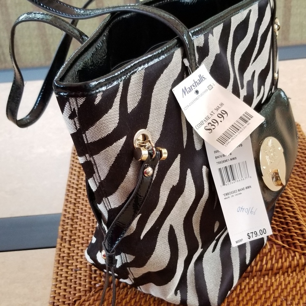 Purse - Picture 2 of 6